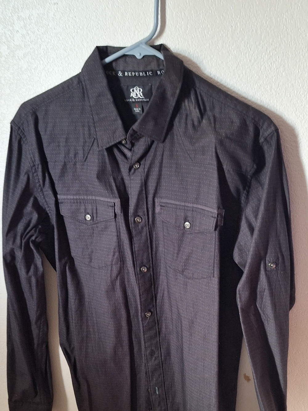 Rock & Republic Men's Dark Charcoal Button-Down Shirt